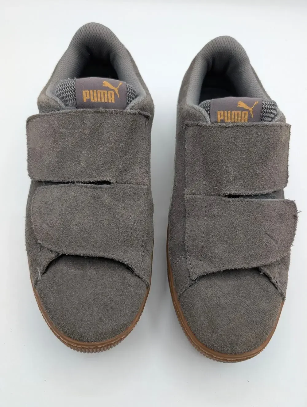 PUMA Women's Vikky Platform Velcro Sneaker Suede Size 7.5